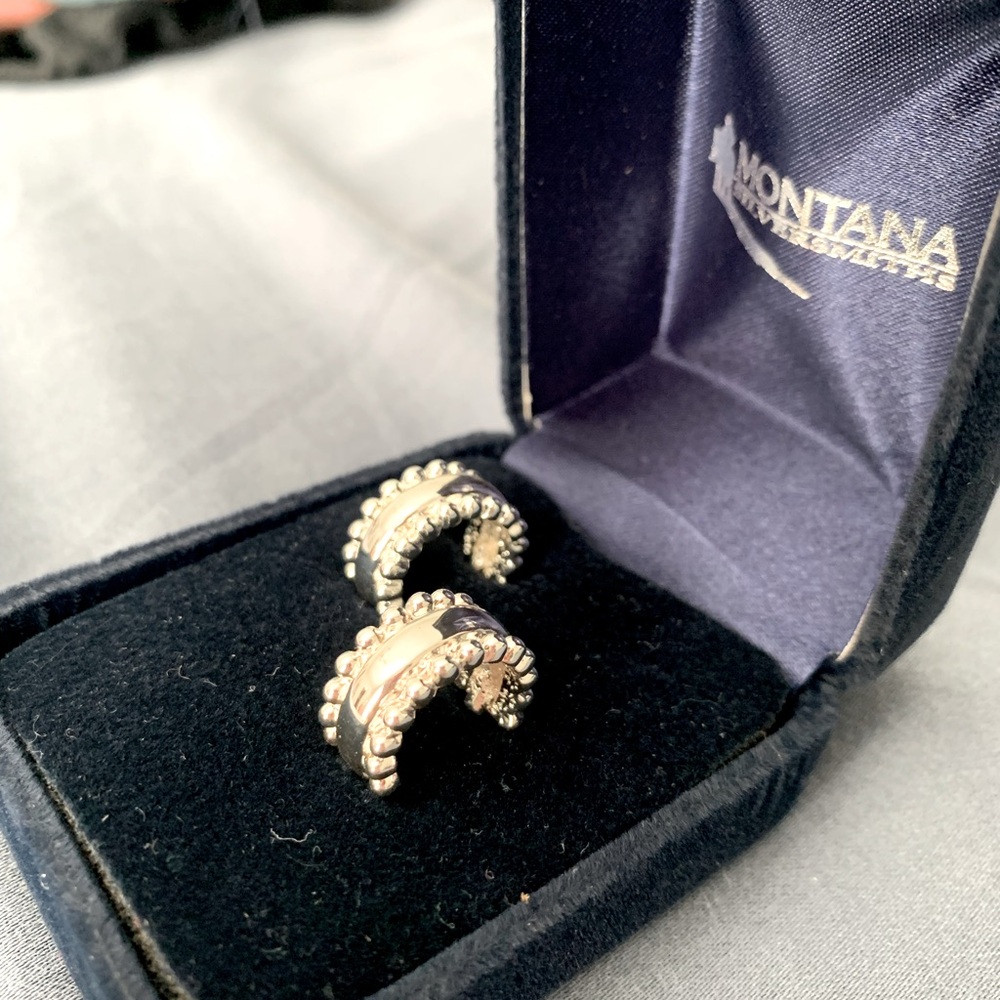 Montana Silver Smith mini hoop earrings